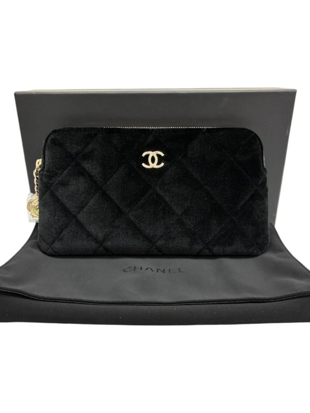 CHANEL Beauty Black Velvet Quilted Cosmetic Pouch Gold CC Camellia GWP